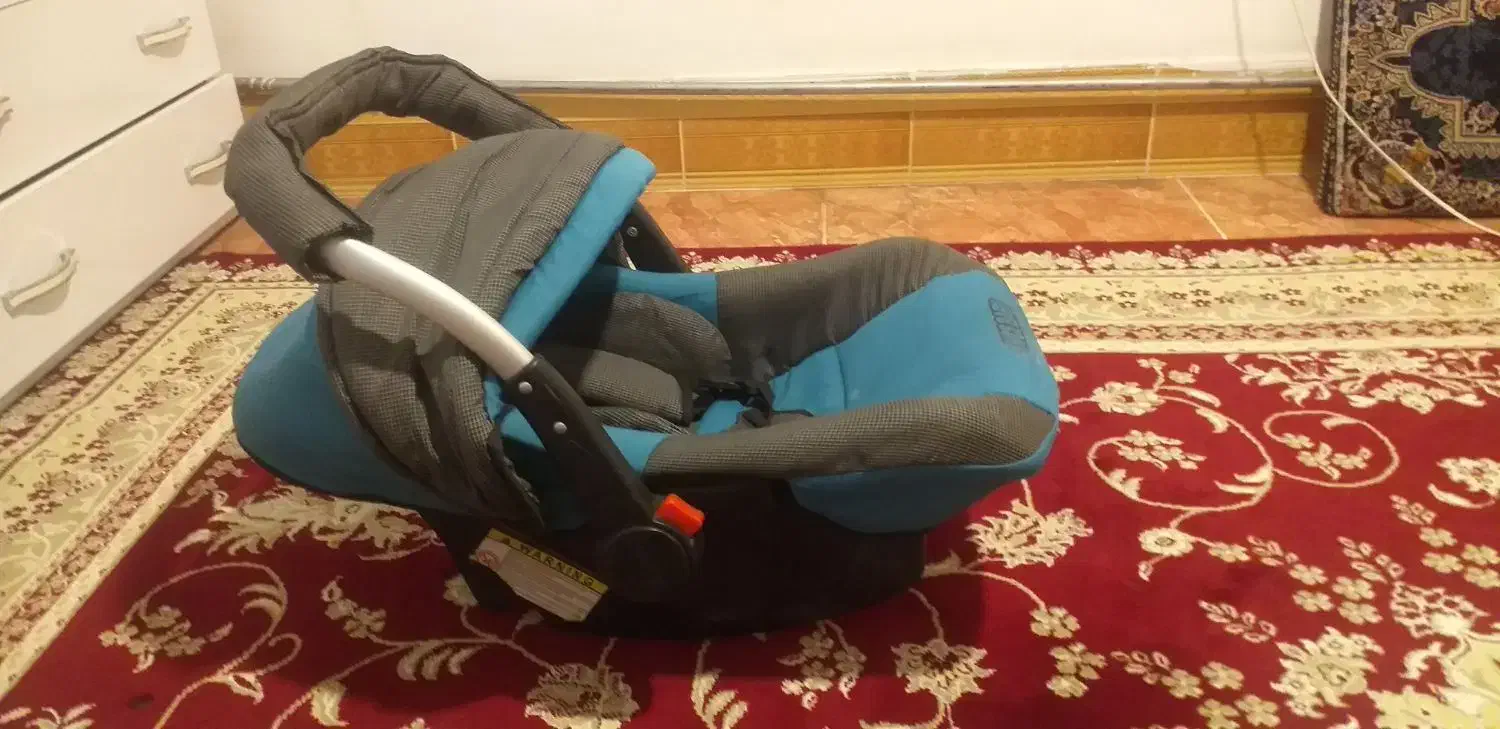 کریر کودک|کالسکه و لوازم جانبی|میانه, |دیوار