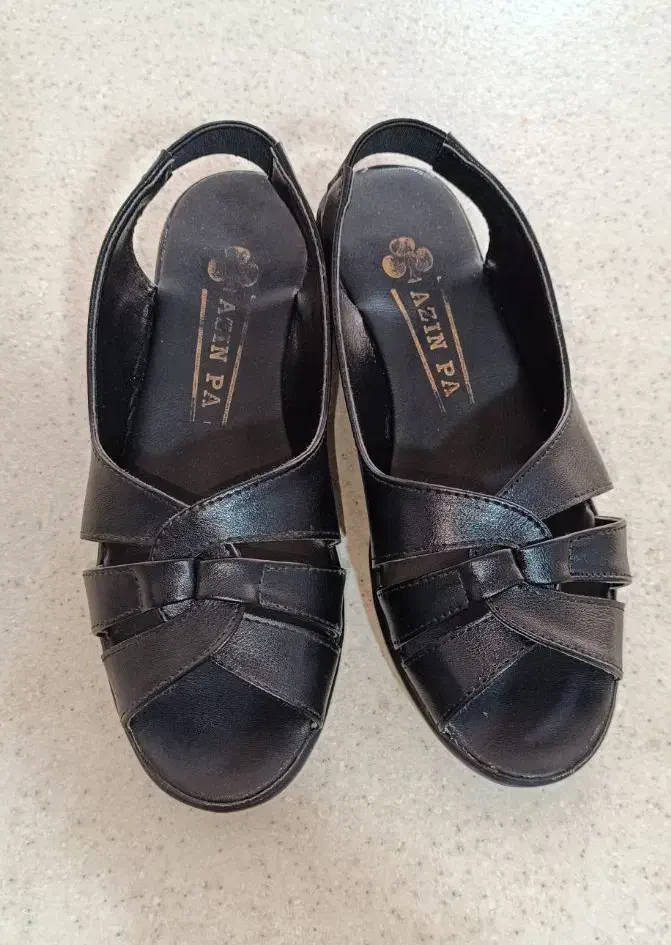 کفش|کیف، کفش، کمربند|سبزوار, هفت تیر|دیوار