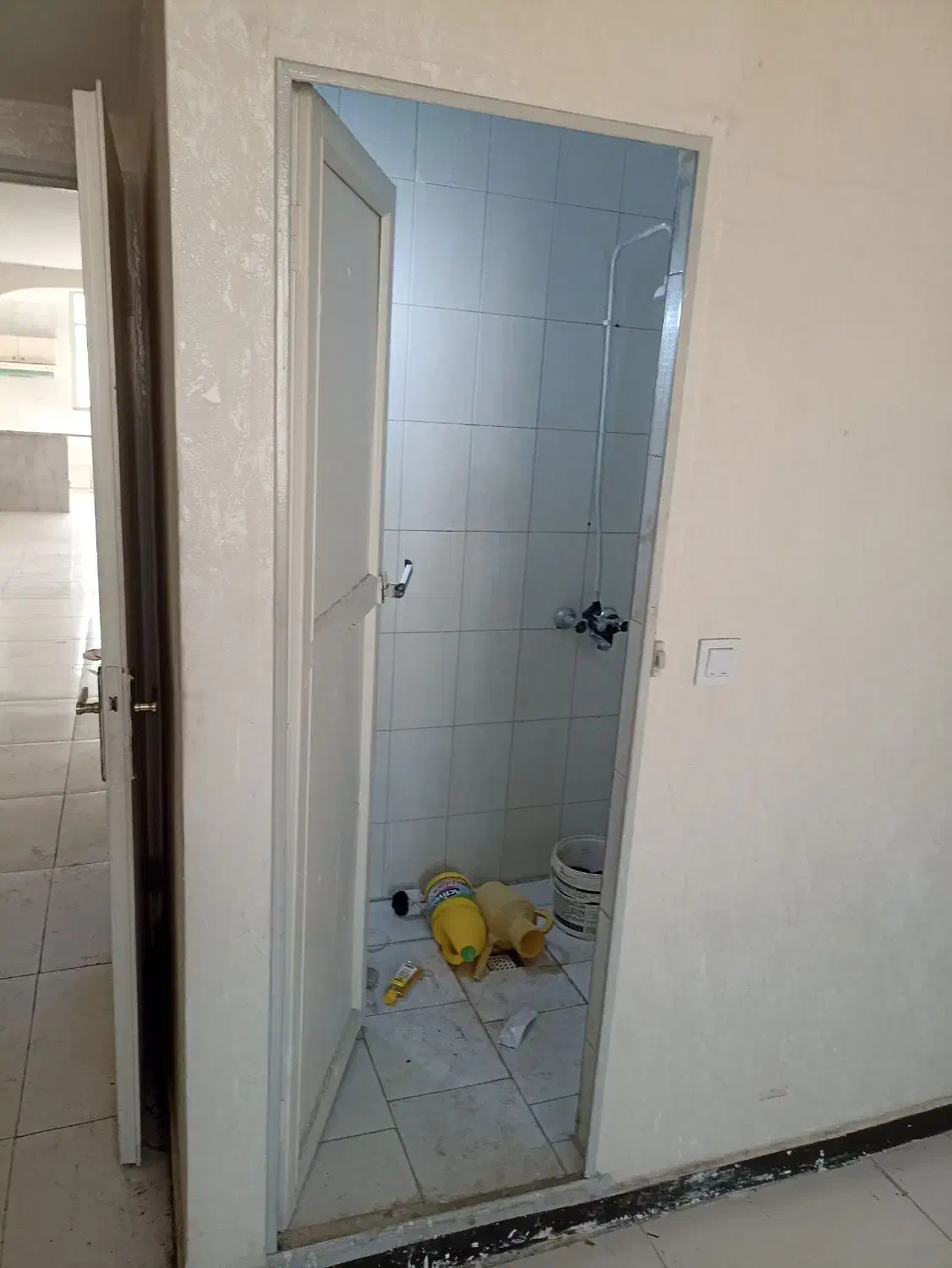 واحد 95 متری با آسانسور