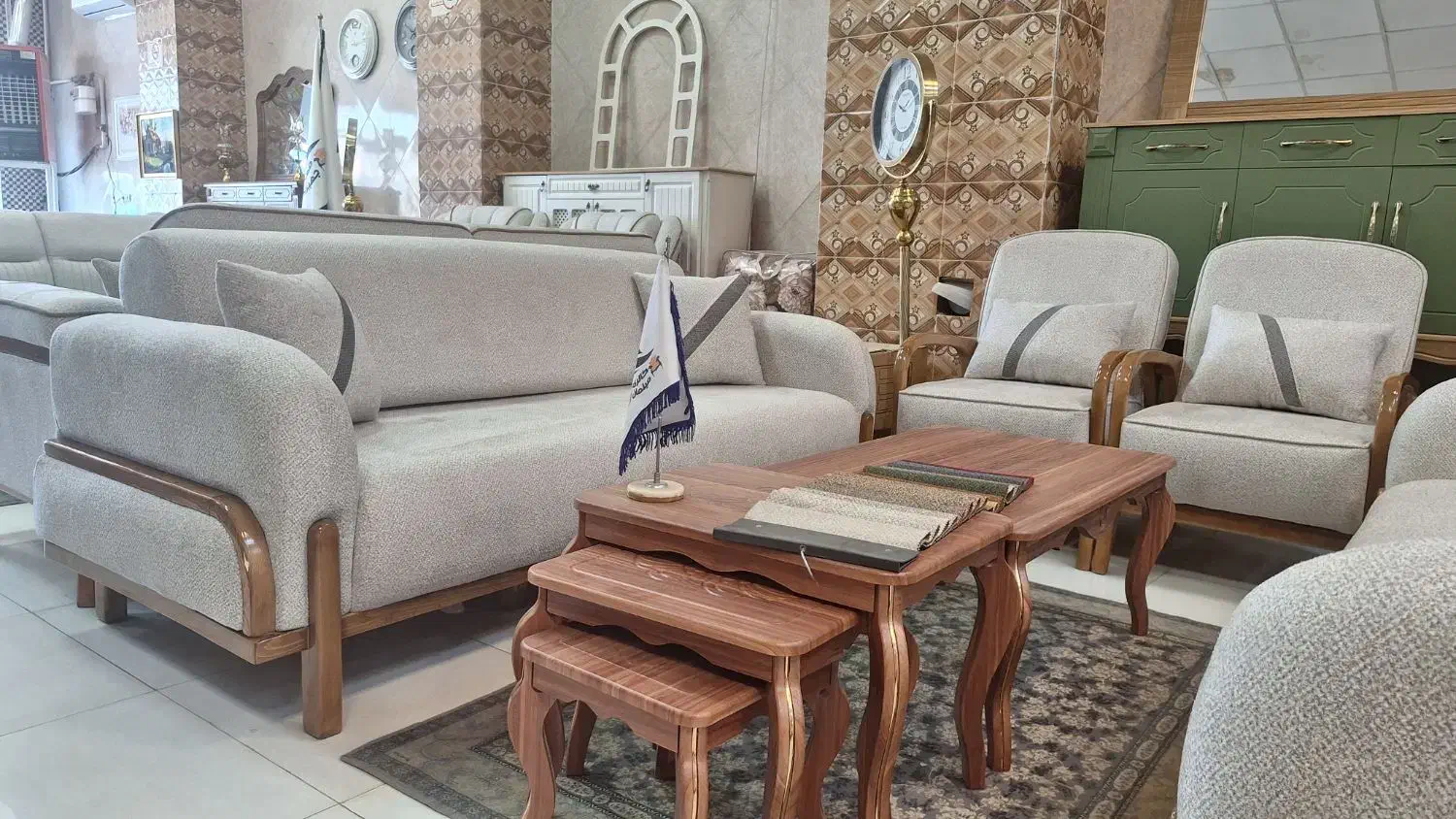 مبل مدل دیانا (مبلمان آرش)|مبلمان خانگی و میز عسلی|بیرجند, |دیوار