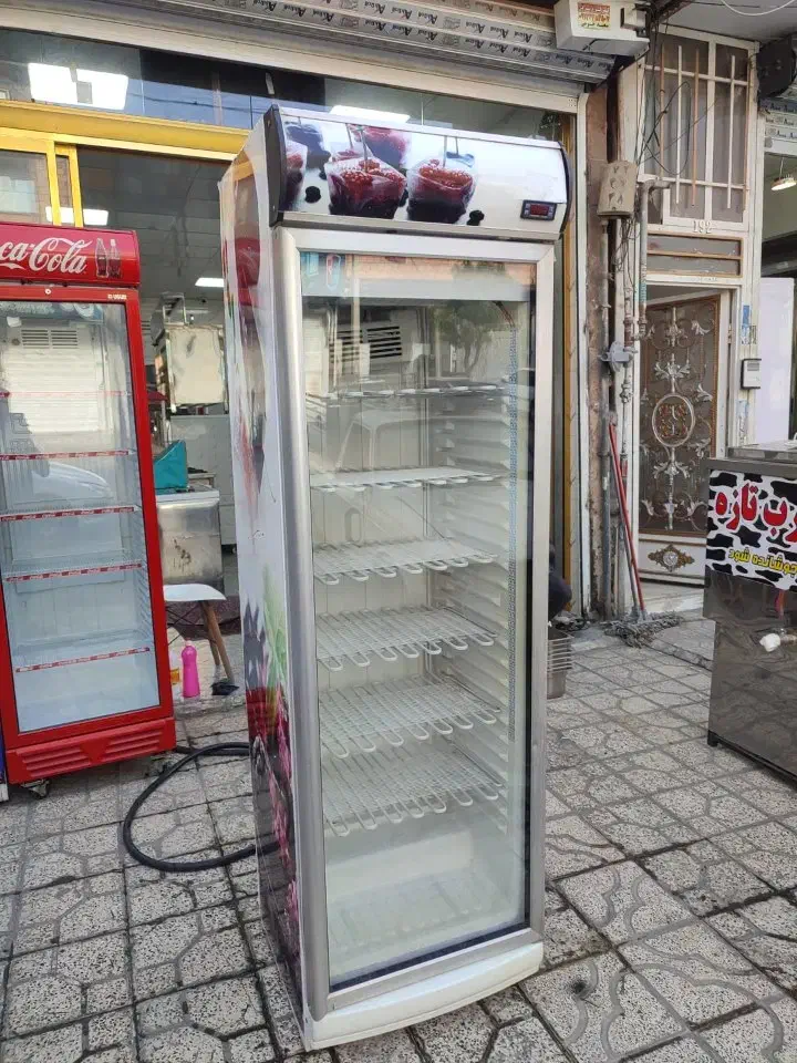 فریزر ایستاده 60سانتی در حد نو|فروشگاه و مغازه|نسیم‌شهر, |دیوار