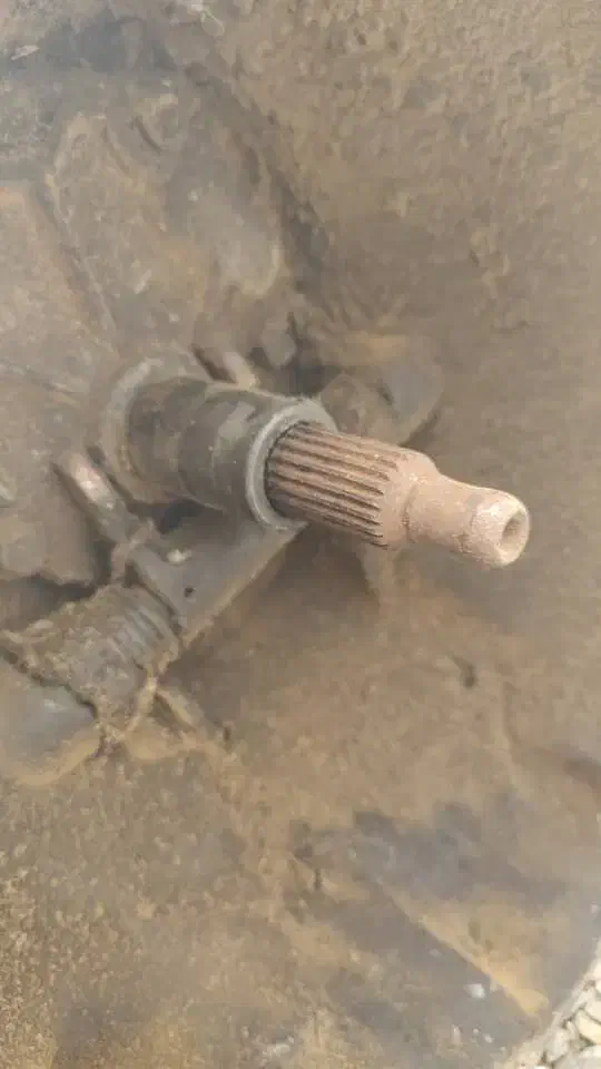 فروش گیربکس وانت میتسوبیشی شش دنده|قطعات یدکی و لوازم جانبی|اشکذر, |دیوار