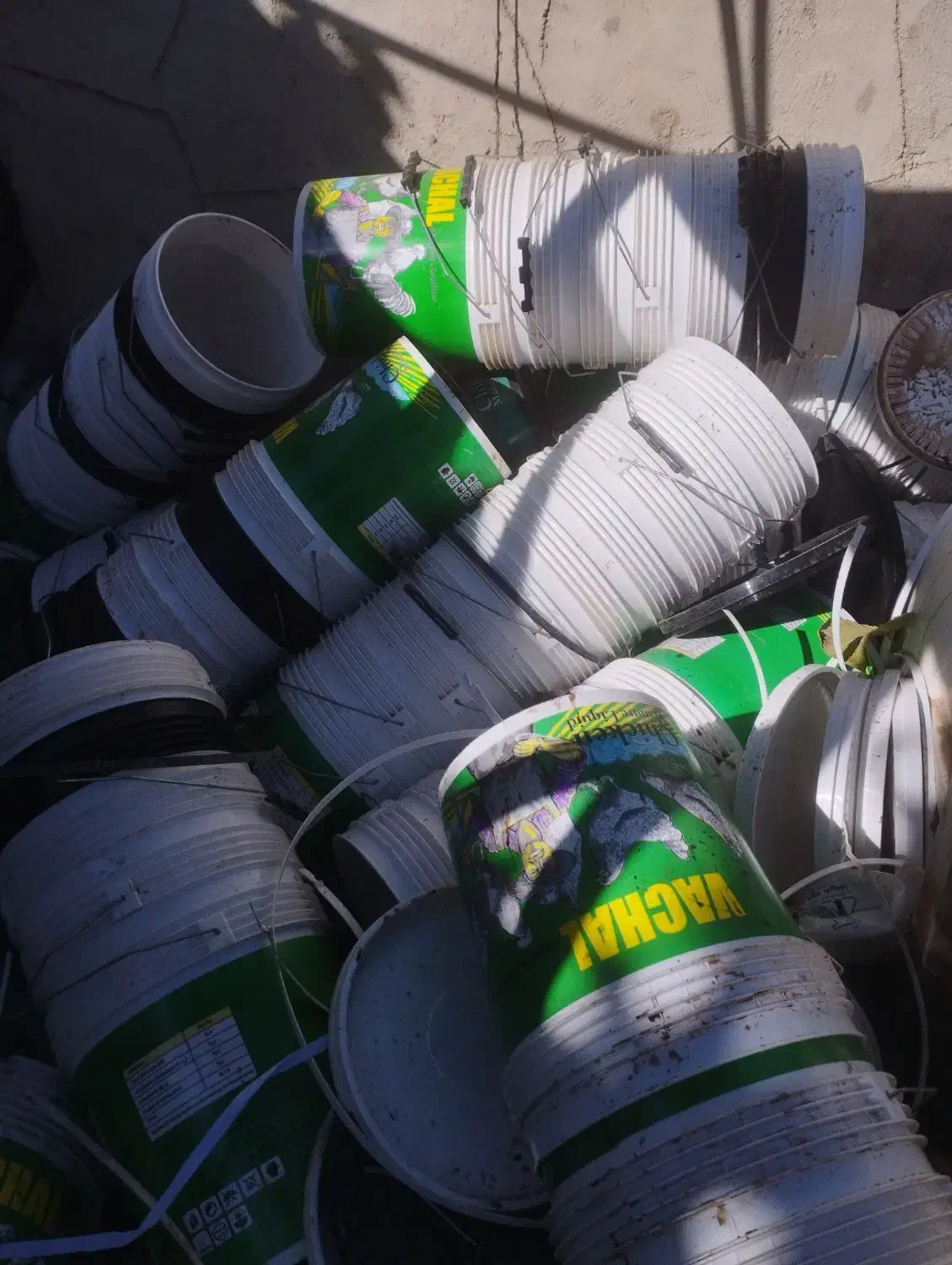 سطل 20 لیتری|عمده‌فروشی|هشتگرد, تهران دشت|دیوار