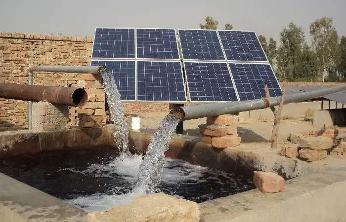 برق و پمپ آب خورشیدی|مصالح و تجهیزات ساختمان|تربت‌حیدریه, میدان مرکزی|دیوار