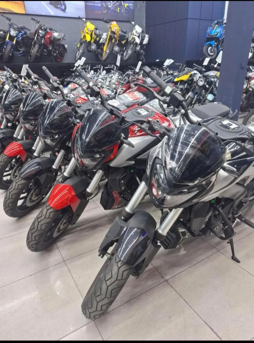 دومینار ۲۵۰ ns (اقساط ۱۶ماهه)|موتورسیکلت|تهران, هاشمی|دیوار