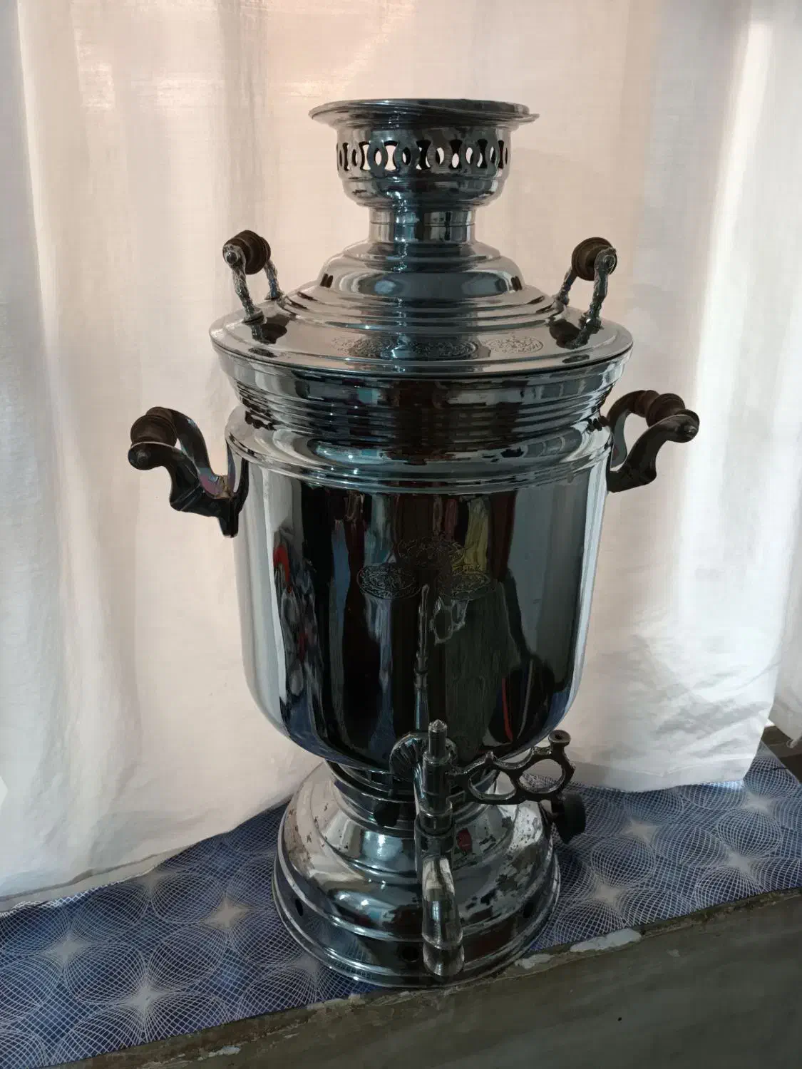 سماور گازی بزرگ درحد|سماور، چایساز، قهوهساز|فامنین, |دیوار