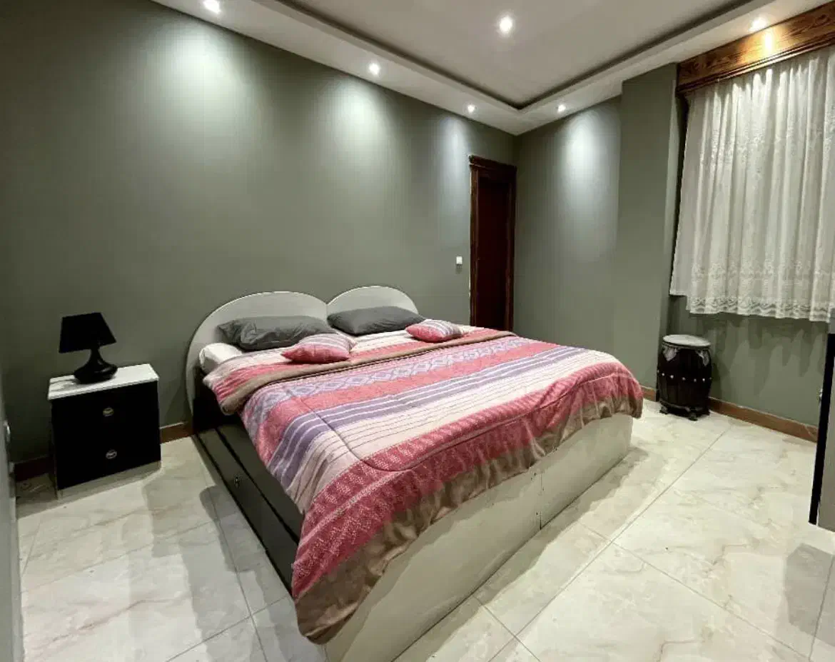 اجاره اپارتمان تک و دو خواب مدرن وشیک در فردوس غرب|اجارهٔ کوتاه‌مدت آپارتمان و سوئیت|تهران, فردوس|دیوار