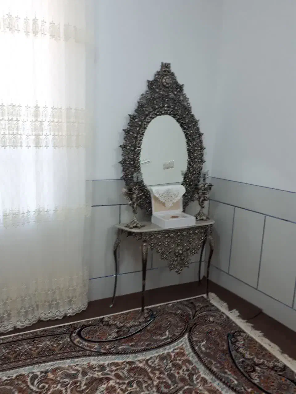 آینه شمعدان|آینه|لنجان, |دیوار