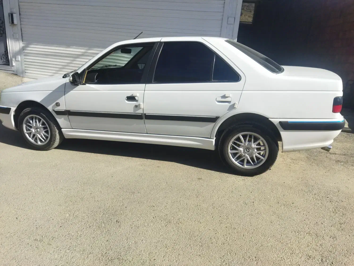 پژوپارس|خودرو سواری و وانت|مریوان, |دیوار