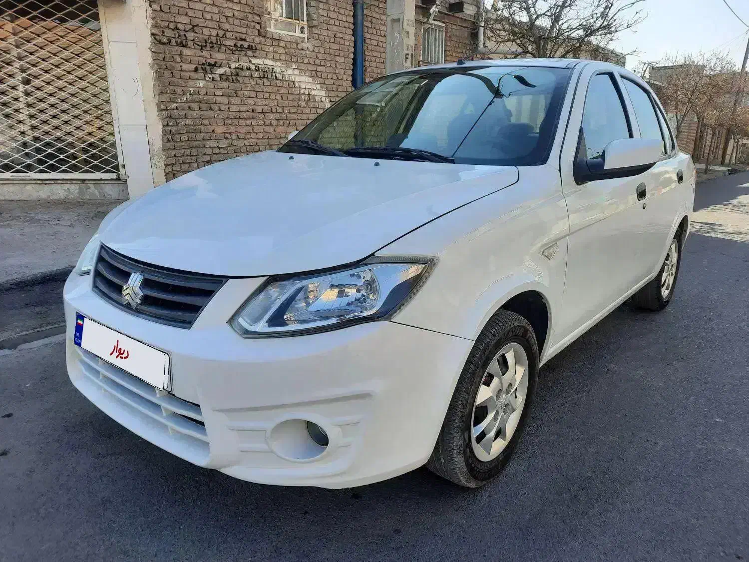 ساینا مدل ۹۹ استثنایی کارشناسی سفید|خودرو سواری و وانت|تربتحیدریه, اندیشه|دیوار