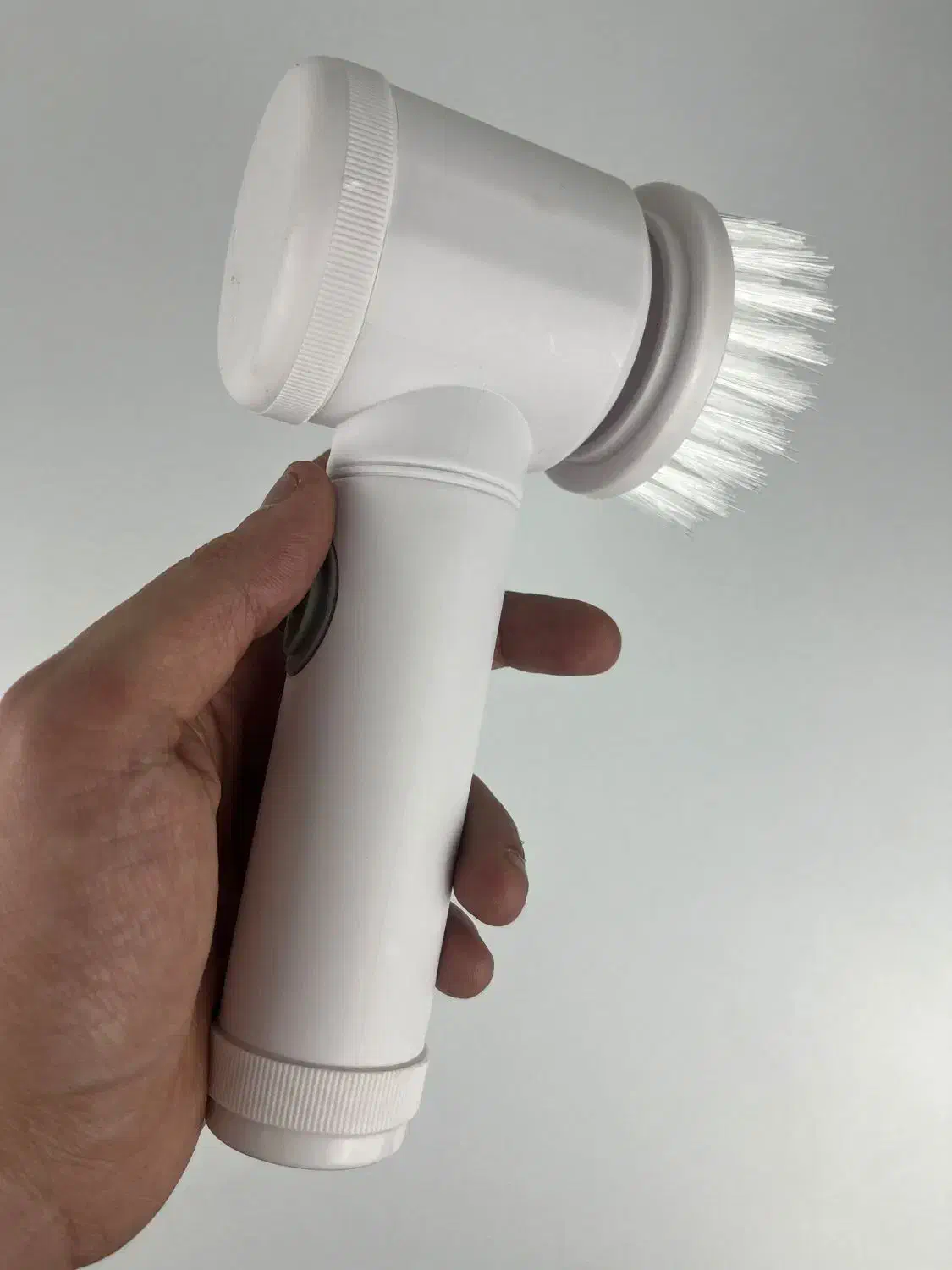 برس شارژی تمیز کننده Magic Brush|لوازم نظافت|بندر انزلی, اطبا|دیوار