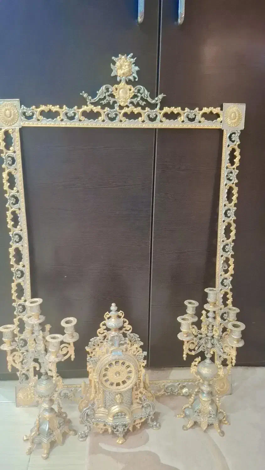 آینه و شمعدان و ساعت برنز|آینه|اراک, |دیوار
