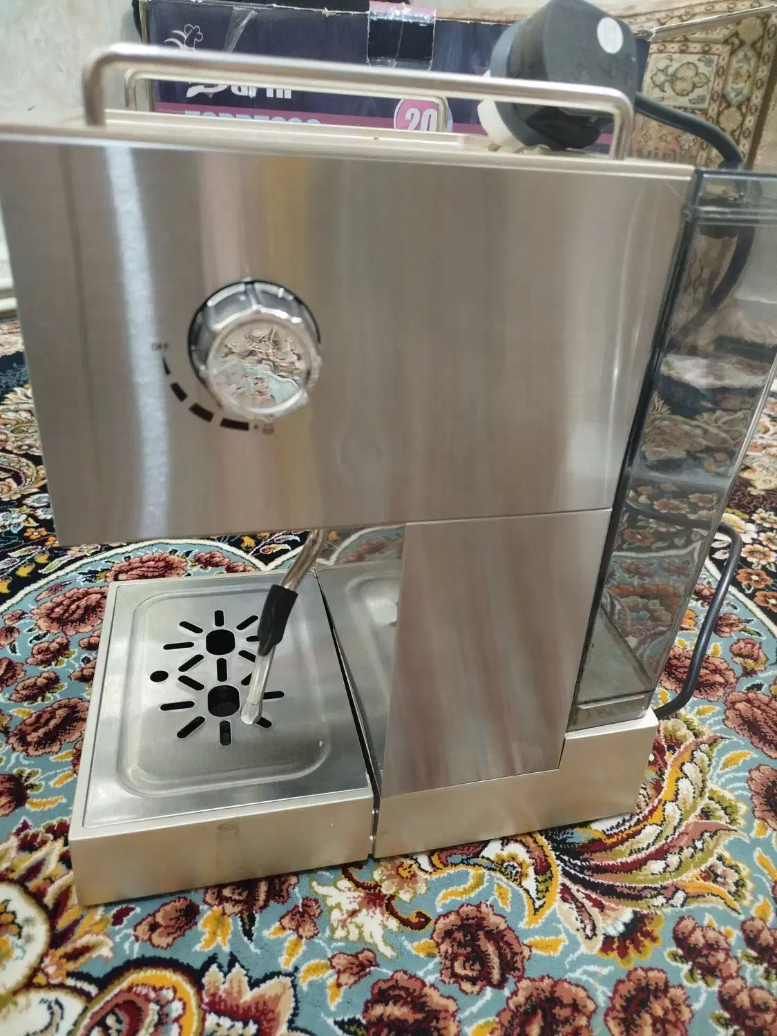 قهوه ساز (اسپرسو ساز) barni|سماور، چایساز، قهوهساز|قم, بنیاد|دیوار