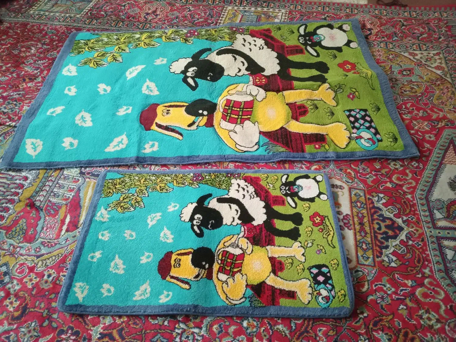 فرش اتاق خواب|پادری|اسلام‌شهر, شهرک محمدیه|دیوار