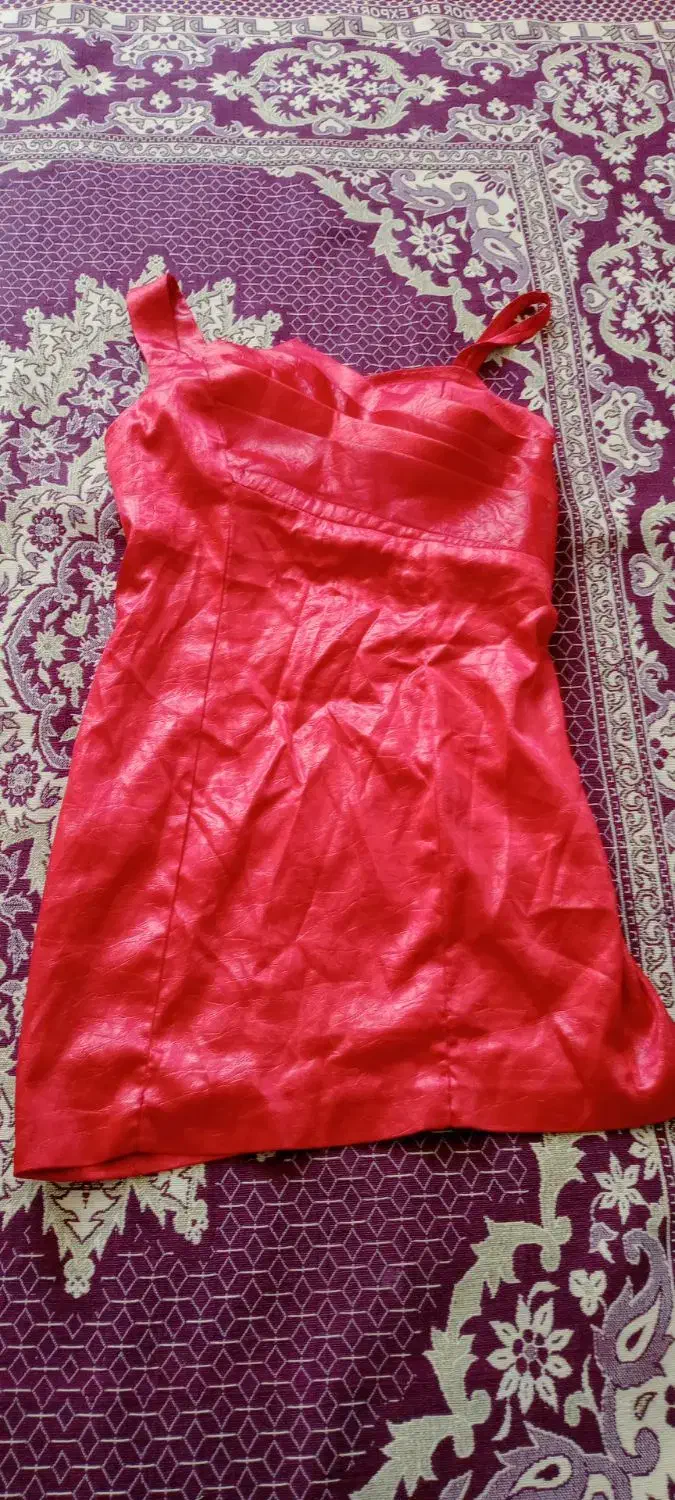 لباس مجلسی زنانه|لباس|گلبهار, شهر جدید گلبهار|دیوار