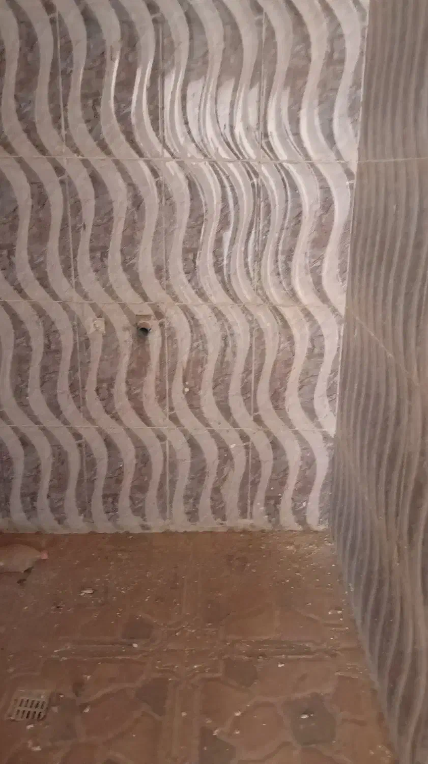 فروش ملک ۹۰متذی طبقه سه بصورت خام|فروش آپارتمان|بندر امام خمینی, |دیوار