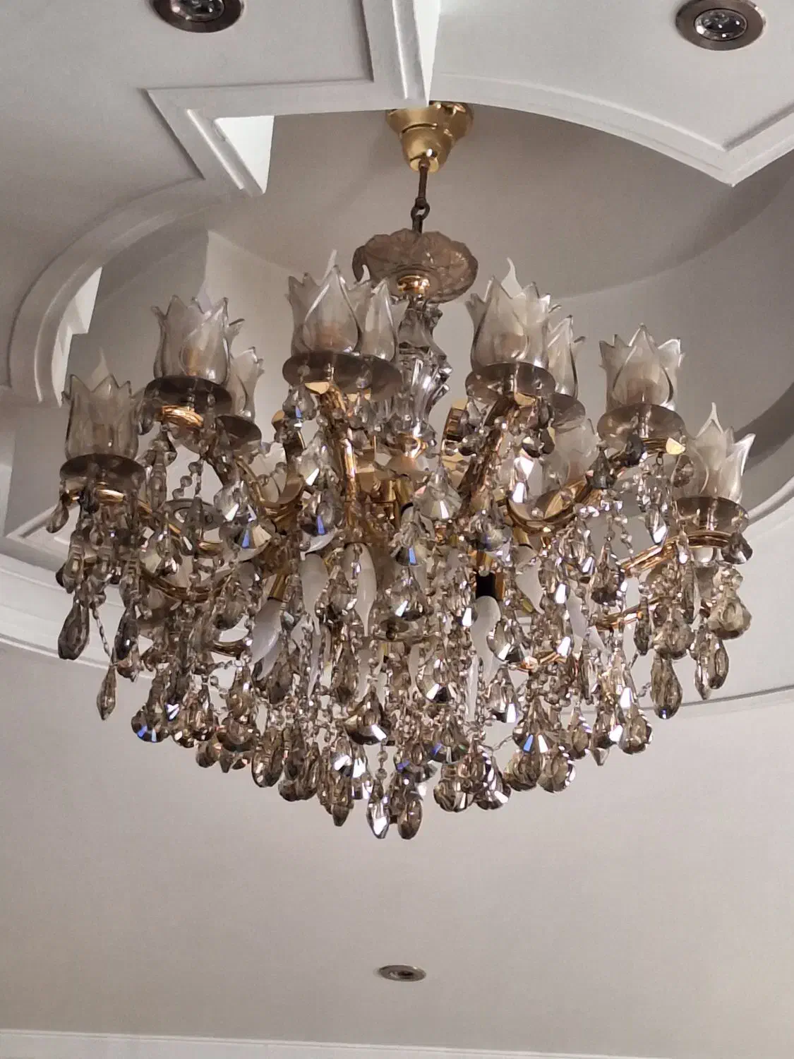 لوستر بزرگ بسیار زیبا|لوستر و چراغ آویز|کرج, اتحاد|دیوار