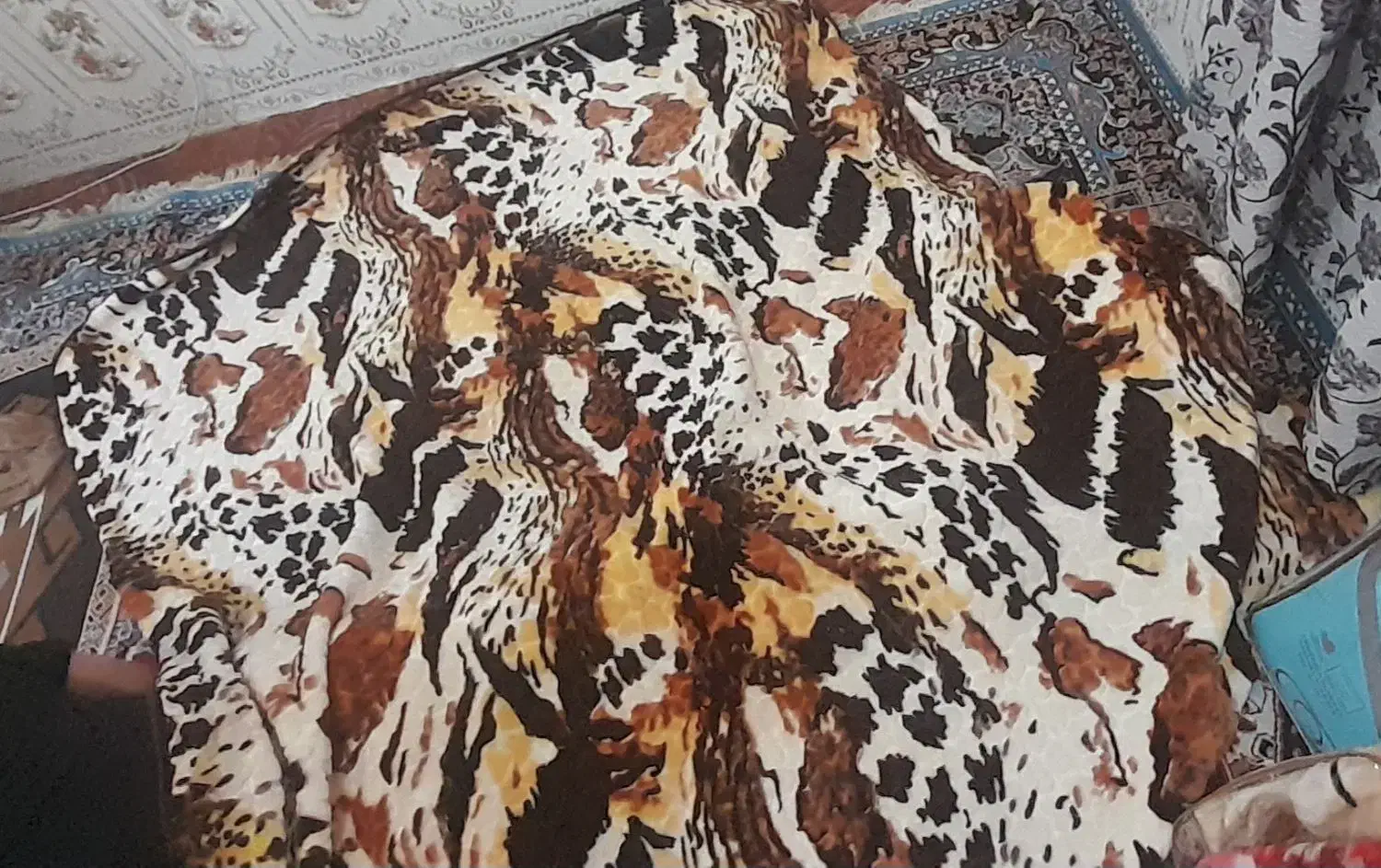 گلبافت ۲نفره|رختخواب، بالش، پتو|چمران, |دیوار