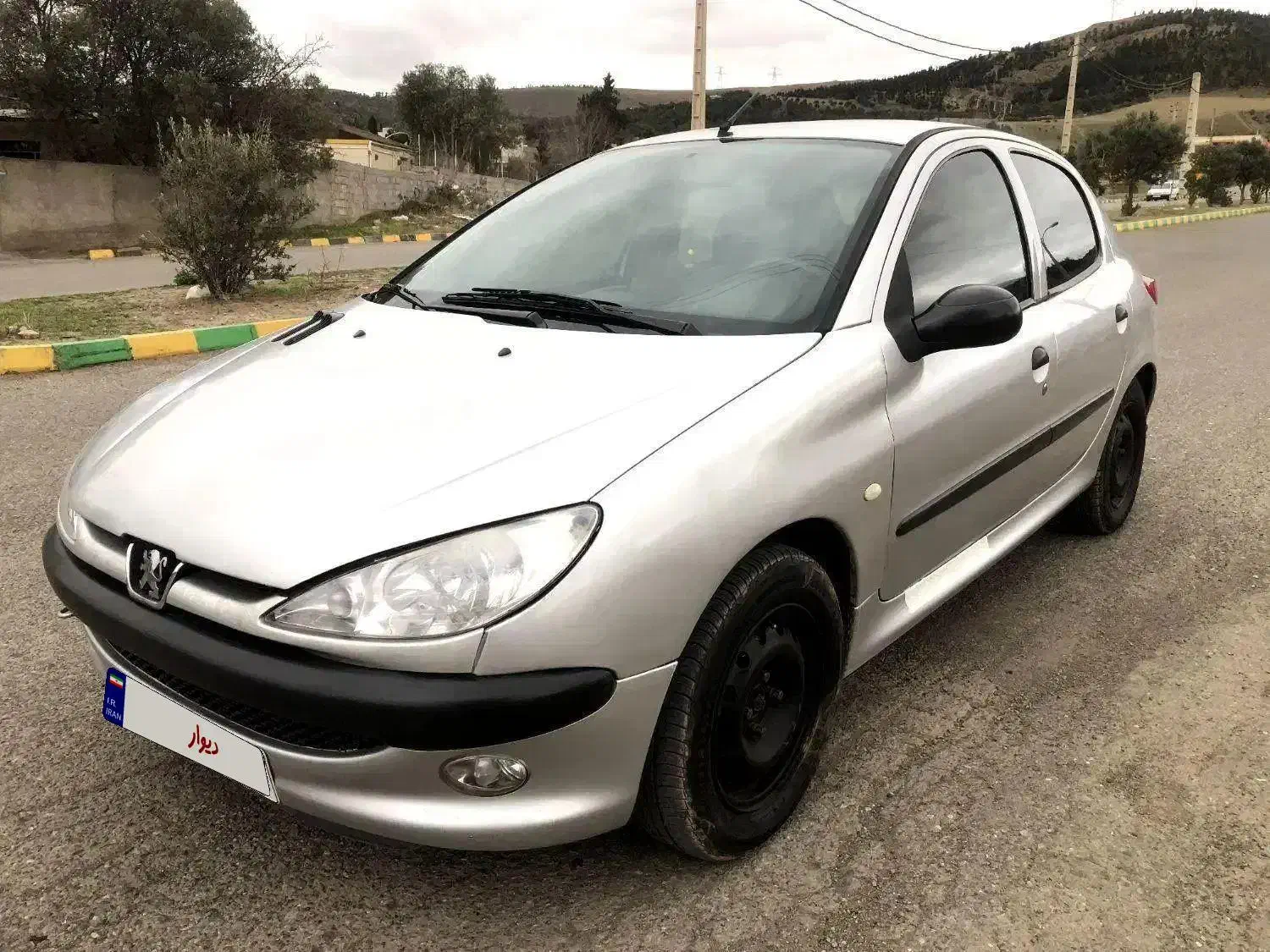 پژو ۲۰۶ تیپ ۲ درجه یک|خودرو سواری و وانت|رشت, توشیبا|دیوار