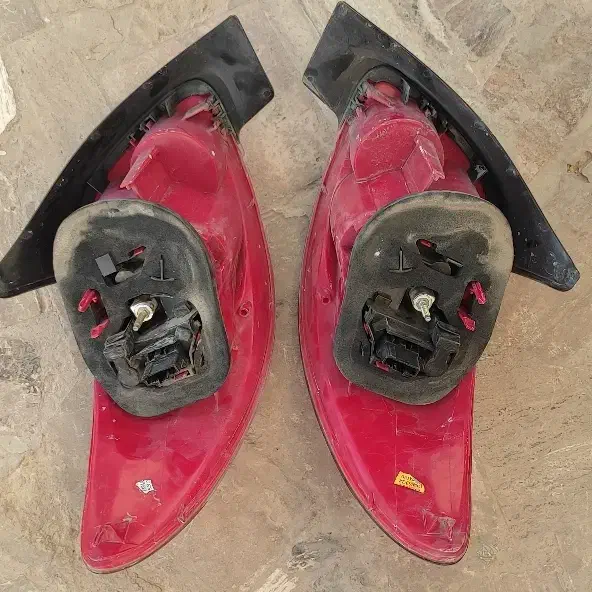 یک جفت خطر ۲۰۶|قطعات یدکی و لوازم جانبی|کاشمر, |دیوار