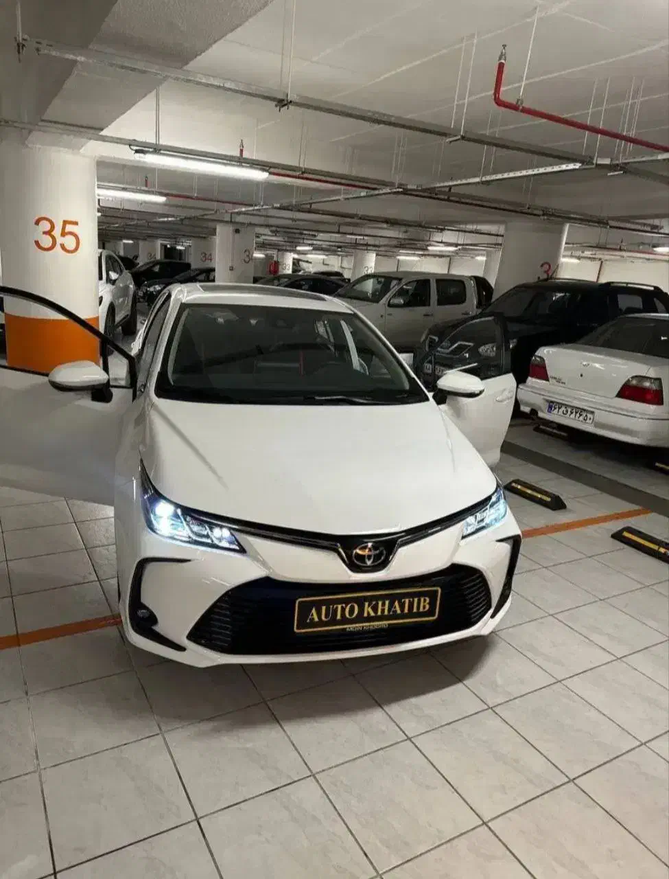 کرولا الیت 1800 سفید نقد و شرایطی تحویل روز|خودرو سواری و وانت|تهران, حصار بوعلی|دیوار