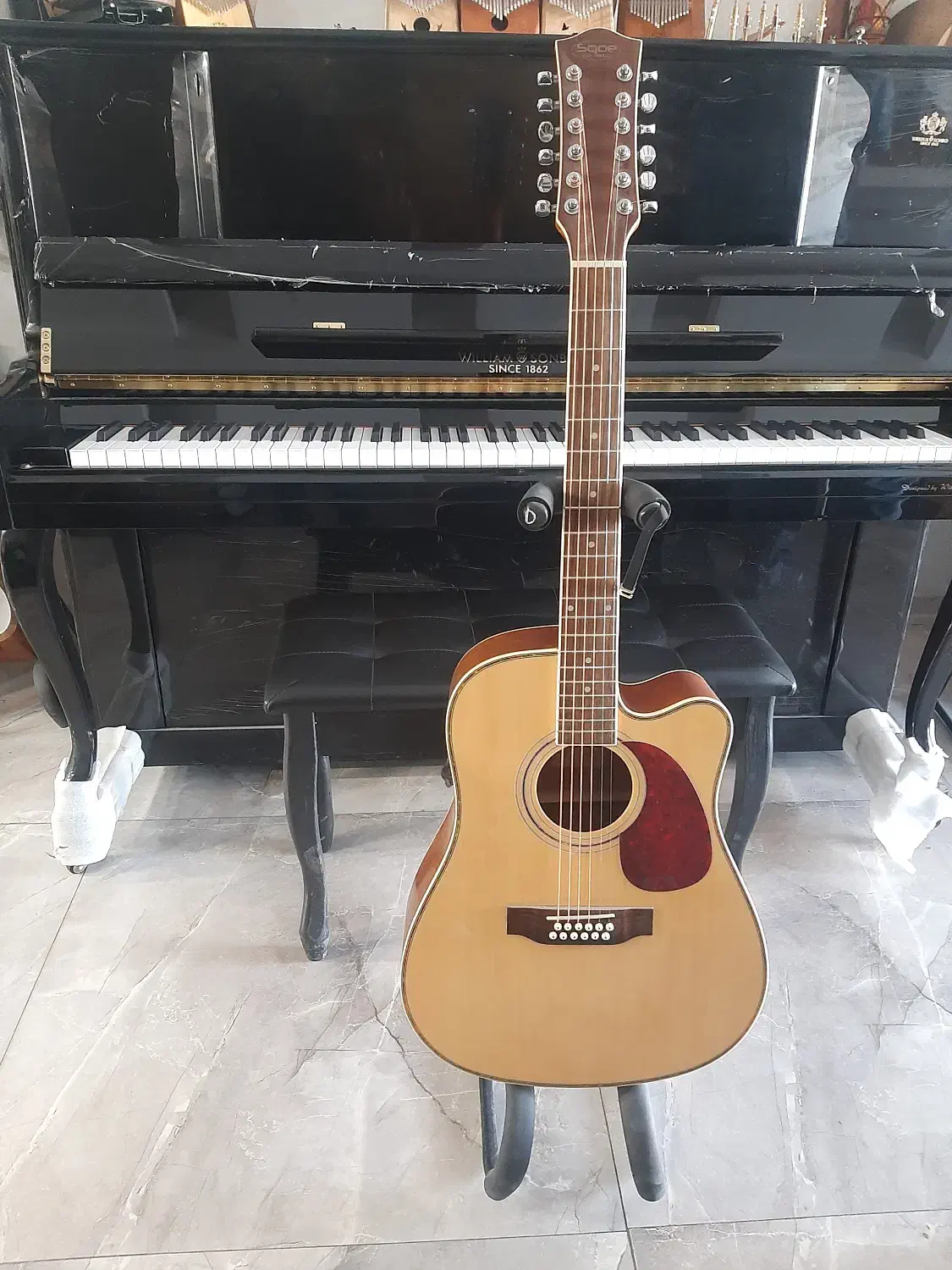 گیتار آکوستیک 12 سیم|گیتار، بیس، امپلیفایر|شاهین‌شهر, حافظ جنوبی|دیوار