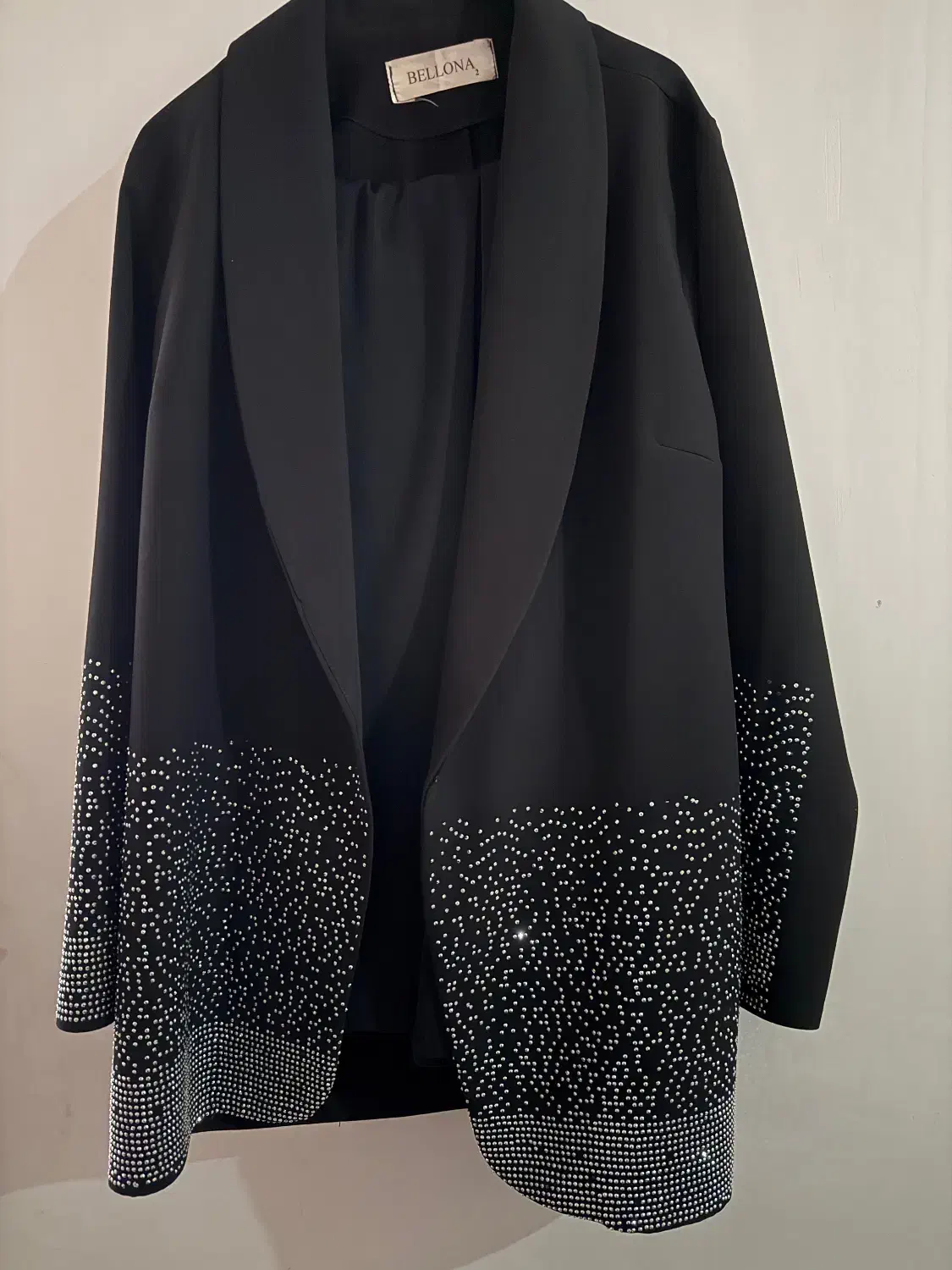 دو عدد کت مجلسی|لباس|فردوسیه, |دیوار