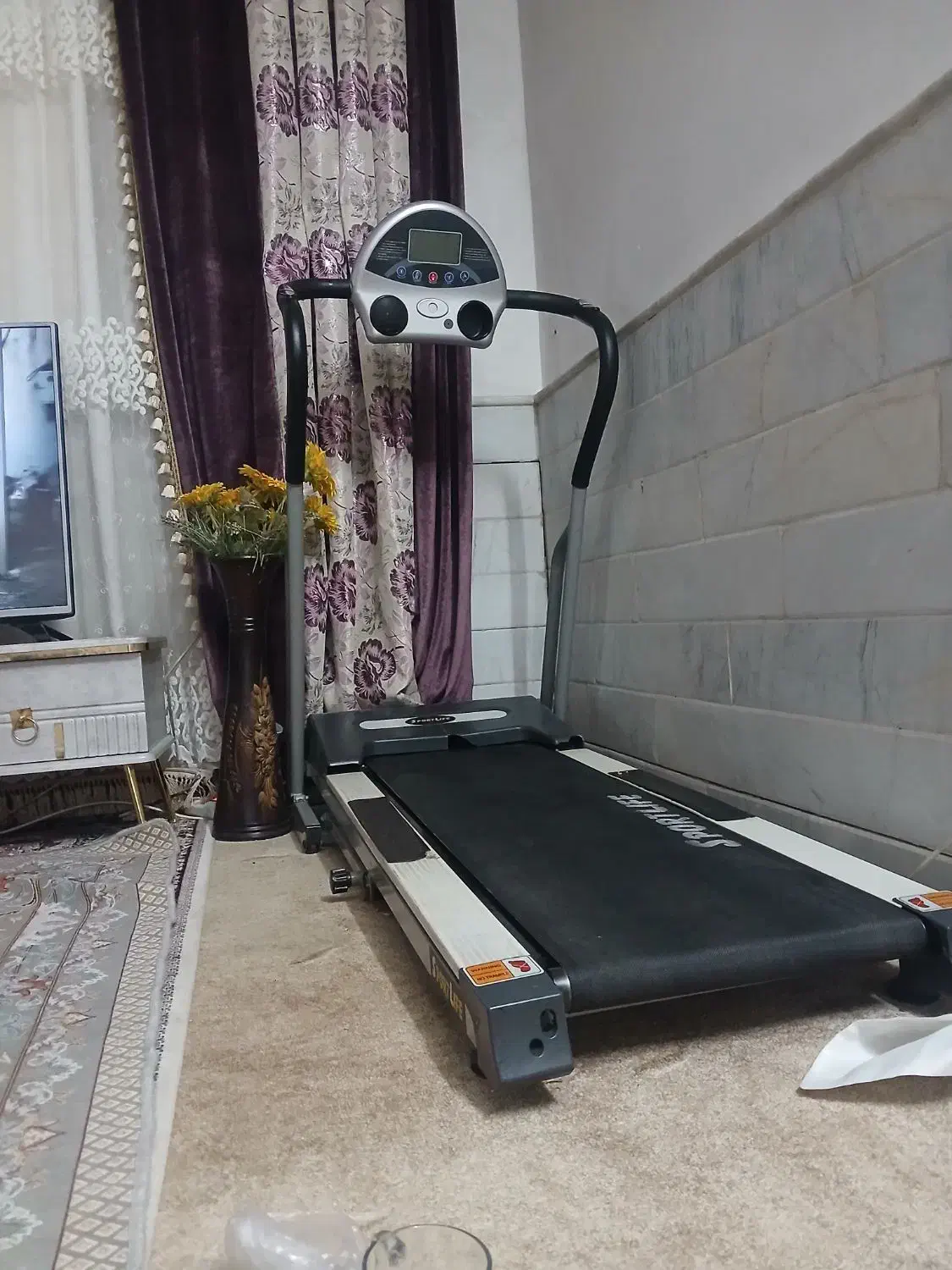 تردمیل خارجی تمیز  سالم|تجهیزات ورزشی|قنوات, |دیوار