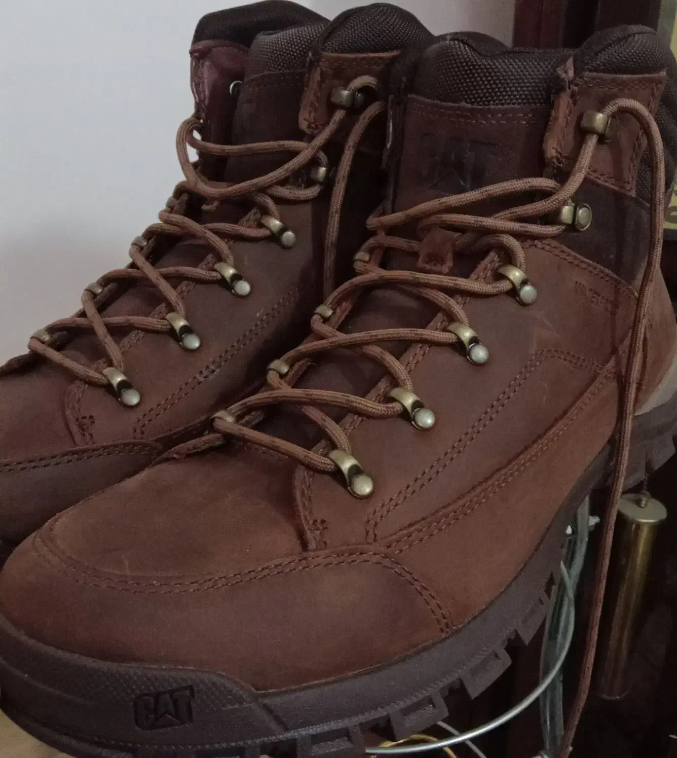 بوت کاتر پیلار اورجینال|کیف، کفش، کمربند|سنندج, |دیوار