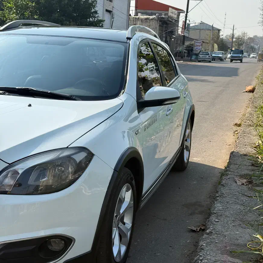 برلیانس ۳۲۰ کراس|خودرو سواری و وانت|فومن, |دیوار