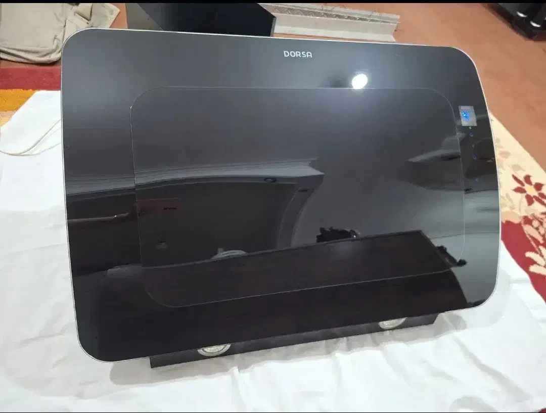 هود درسا تمیز و در حد نو|هود|سلماس, |دیوار