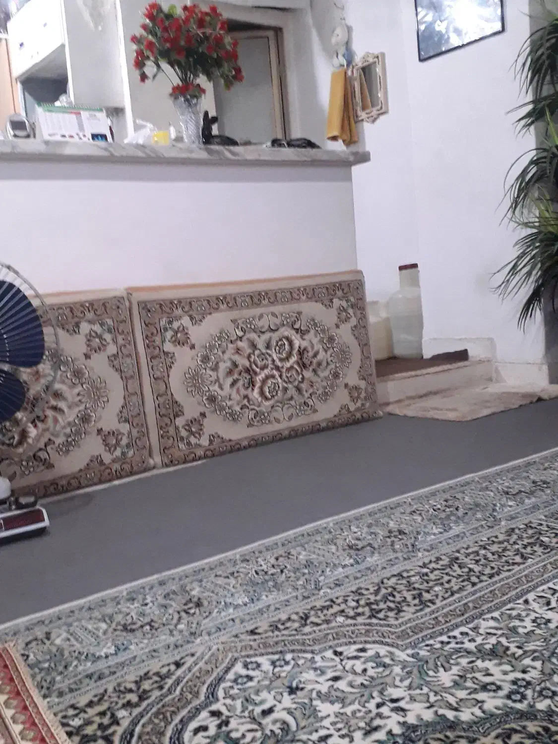 پشتی تمام نخ گل افشان|پشتی|ماهدشت, |دیوار