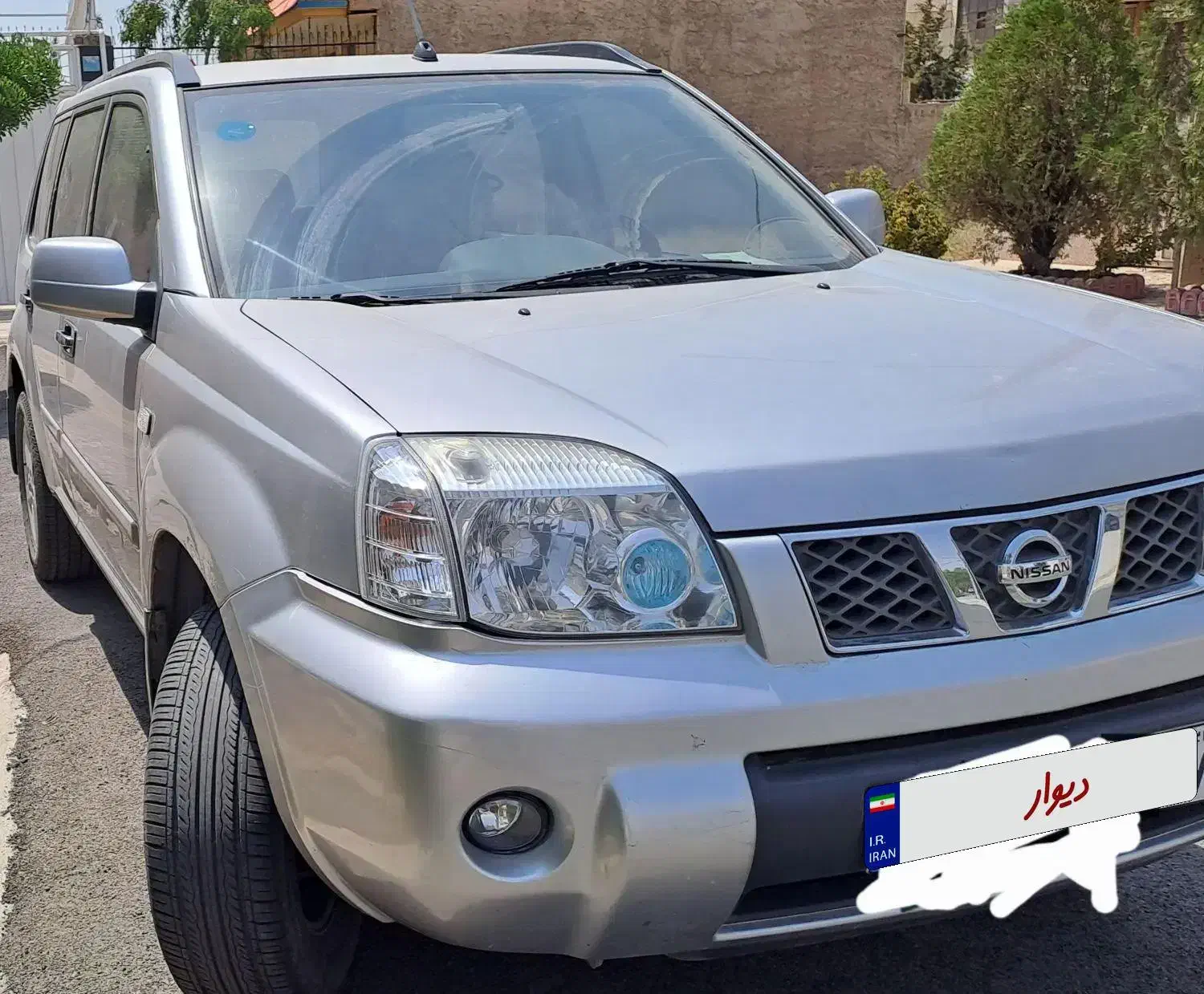 نیسان ایکس تریل ۲۰۱۰|خودرو کلاسیک|اندیشه, اندیشه فاز ۳|دیوار