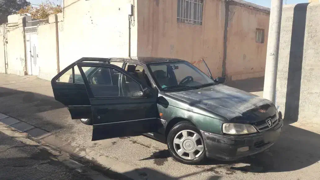 پژو مدل ۸۰ دورنگ بدون ضربه یا گریسی|خودرو سواری و وانت|روداب, |دیوار