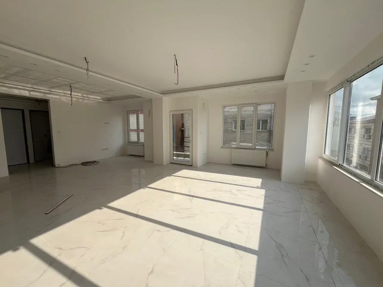 آپارتمان ۱۱۵ متری/ تک واحدی|فروش آپارتمان|لاهیجان, حزین|دیوار