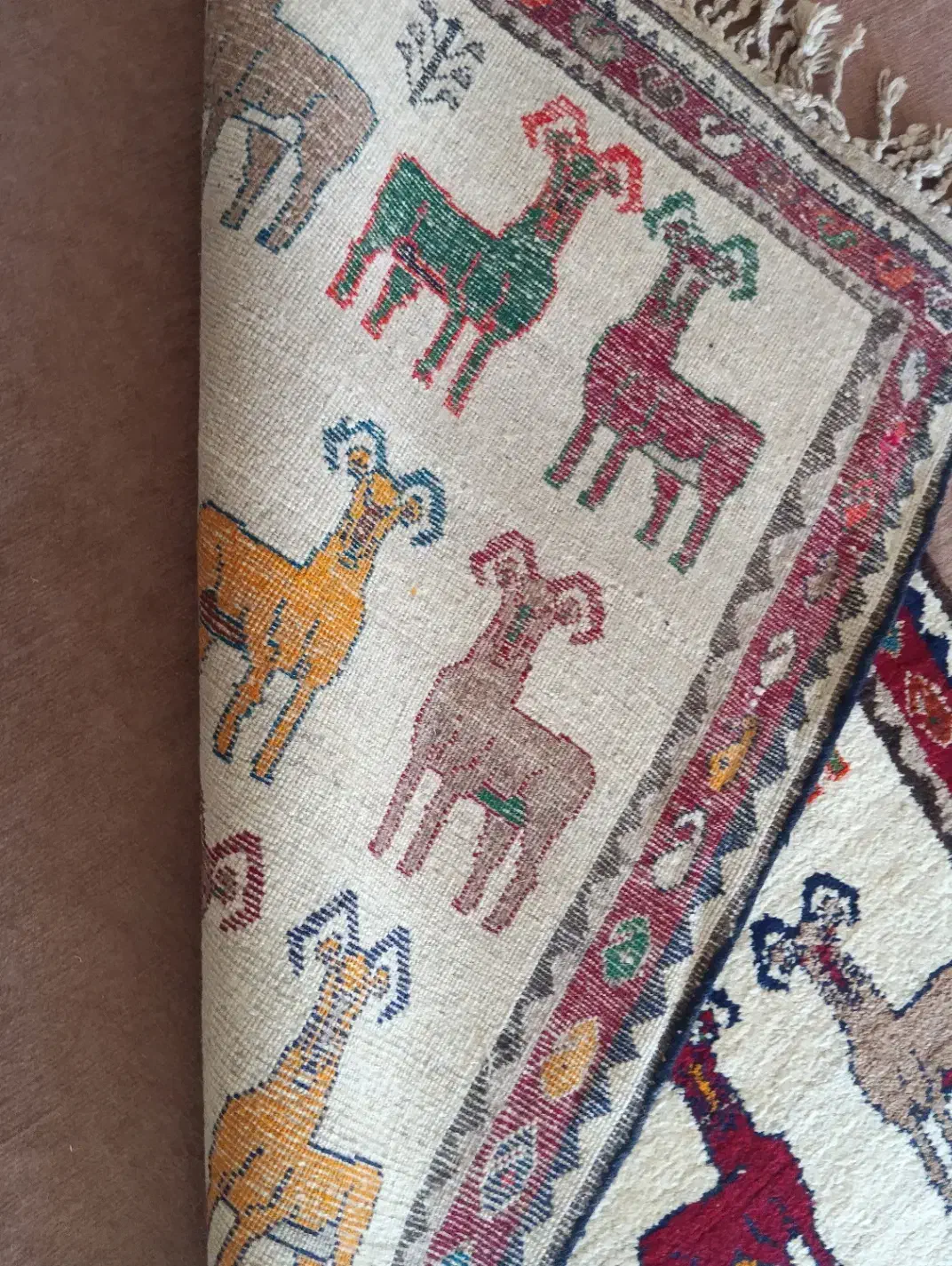 دستباف|فرش|شیراز, گویم|دیوار