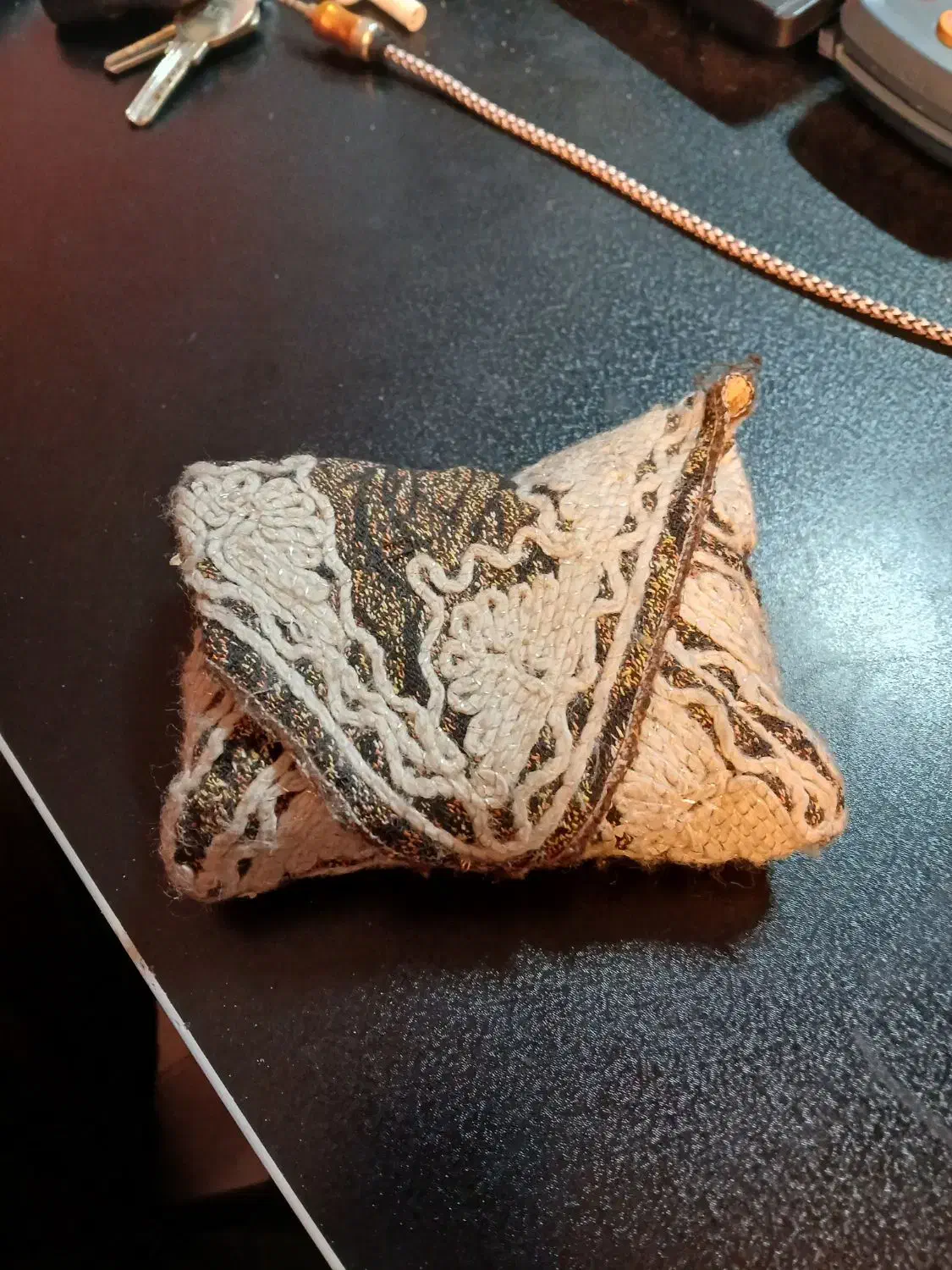 قرآن عتیقه قاجاری|کتاب و مجله تاریخی|تهران, باغ فیض|دیوار