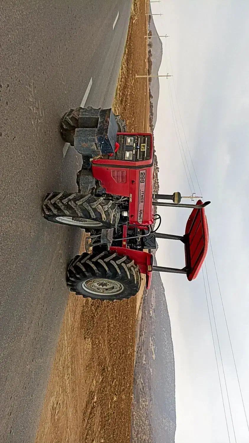 تراکتور ۲۹۹مدل۹۲ جفت کارخانه|خودرو سنگین|اسلام‌‌آباد غرب, |دیوار