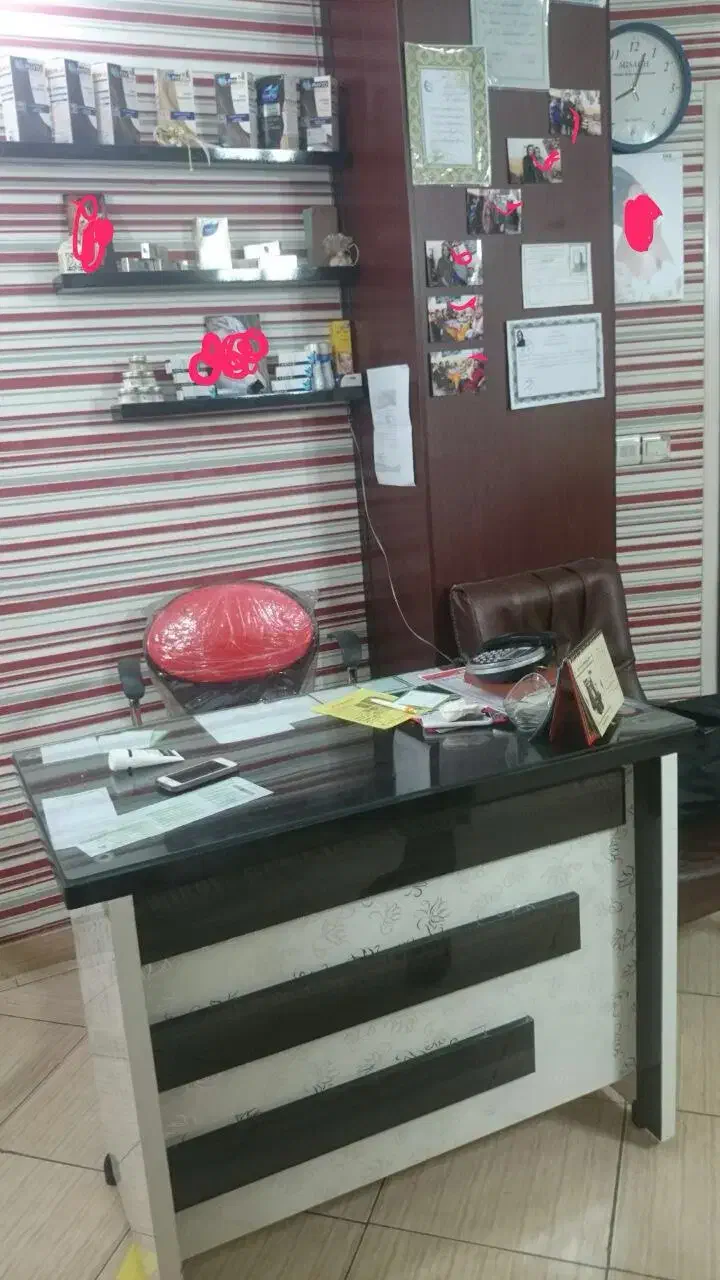 تجهیزات آرایشگاه|آرایشگاه و سالن‌های زیبایی|وحیدیه, |دیوار