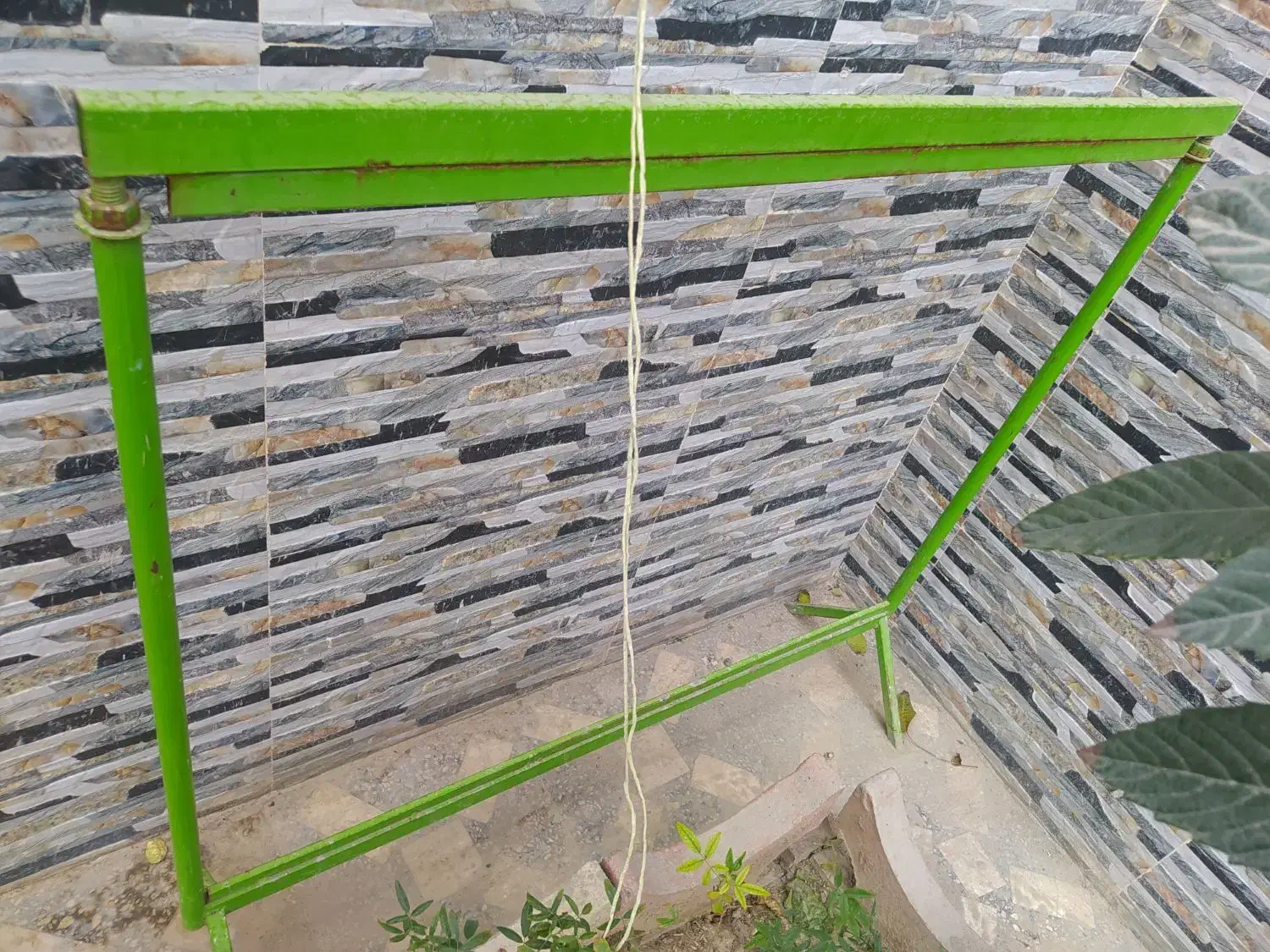 دار تابلوفرش قالی|لوازم خیاطی و بافتنی|لنجان, |دیوار