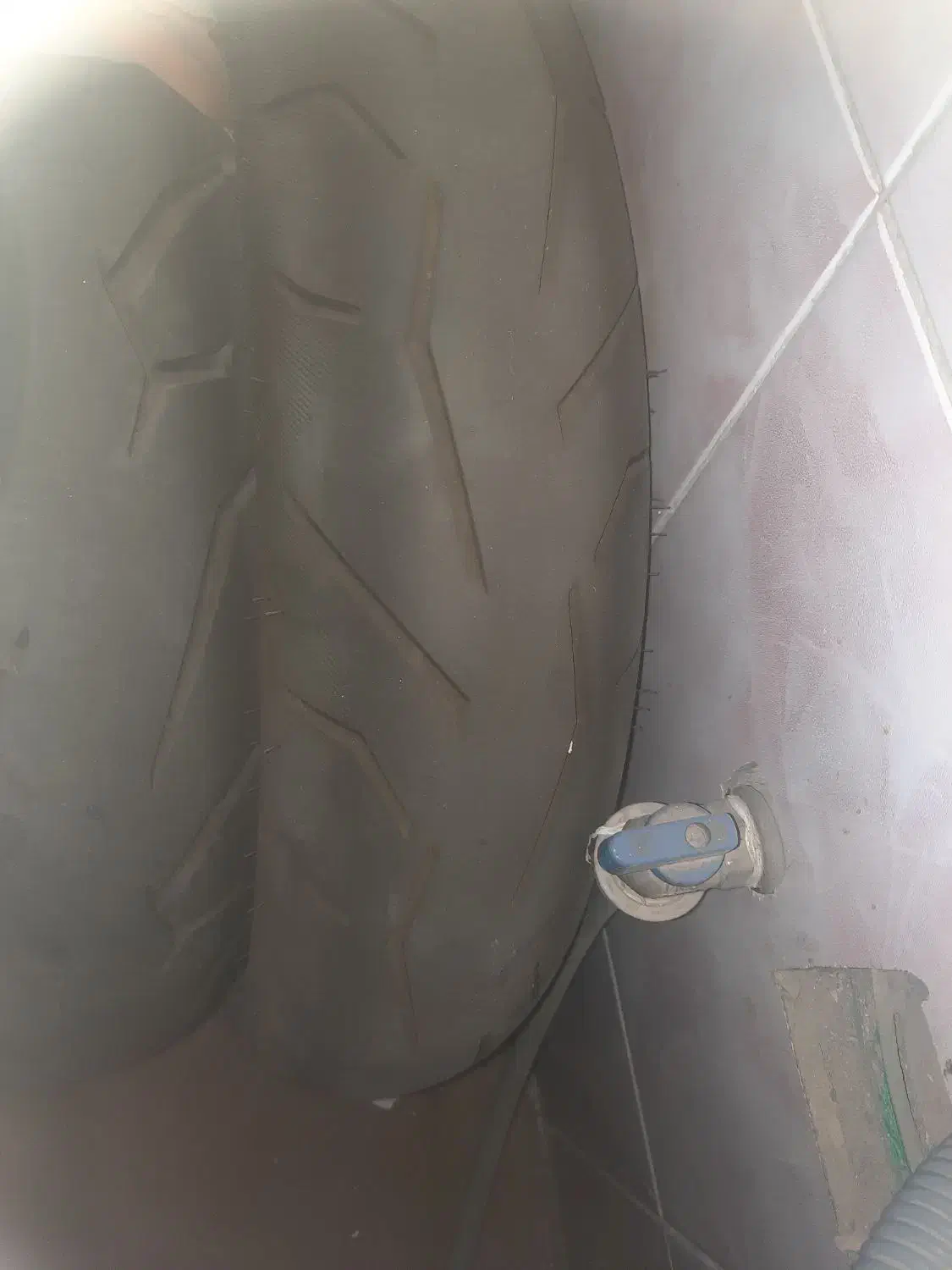 لاستیک موتور سنگین|قطعات یدکی و لوازم جانبی|خمینیشهر, |دیوار