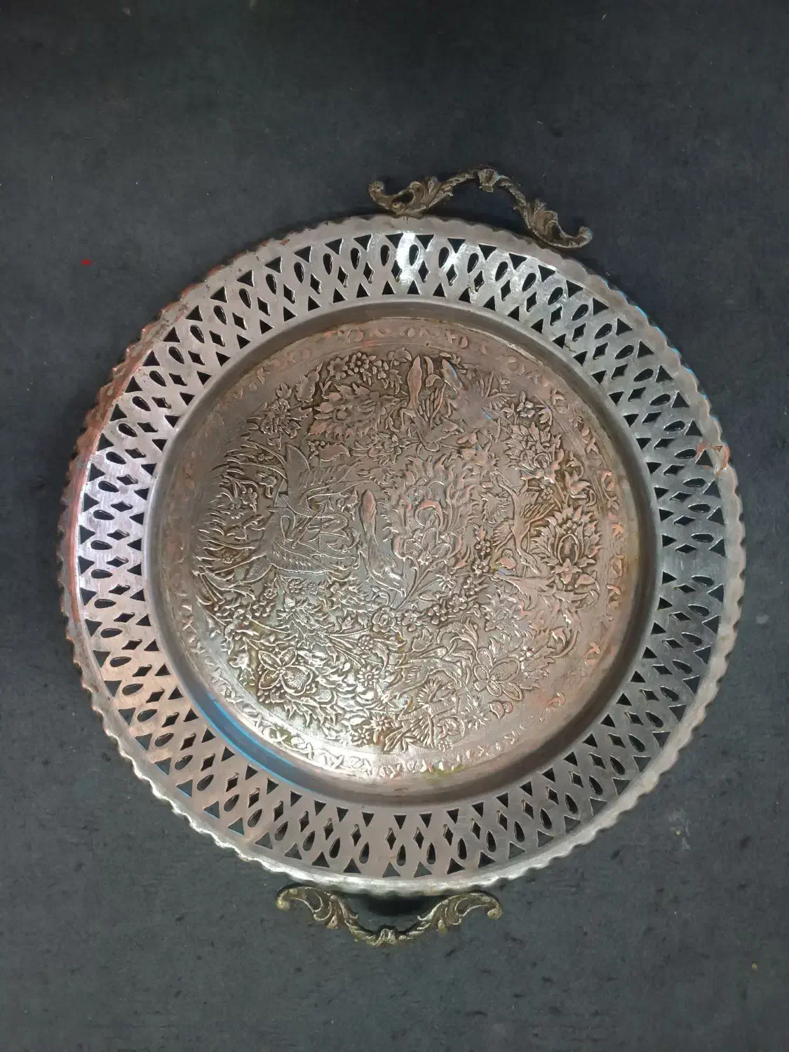 سینی مسی قدیمی|کلکسیون اشیاء عتیقه|تبریز, |دیوار