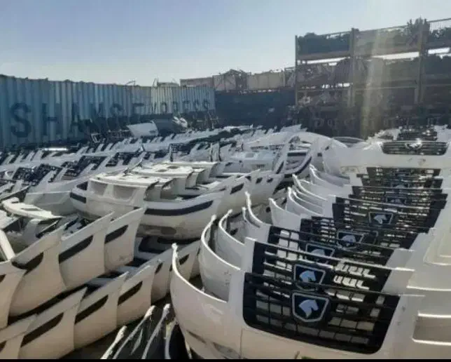 سپر و چراغ استوک اصلی  و فابریک با بهترین قیمت|قطعات یدکی و لوازم جانبی|سنندج, |دیوار