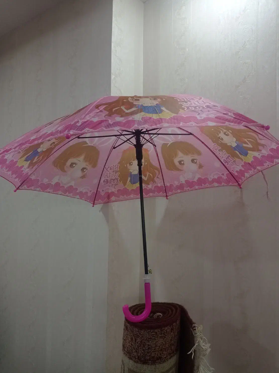 چتر|اسباب‌بازی بچه|رشت, یخسازی|دیوار