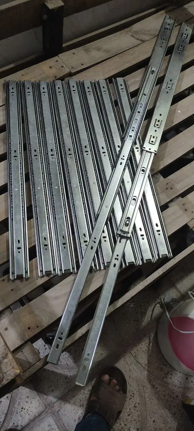 ریل کشو فلزی ساچمه ای|مبلمان اداری|قرچک, زیبا شهر|دیوار