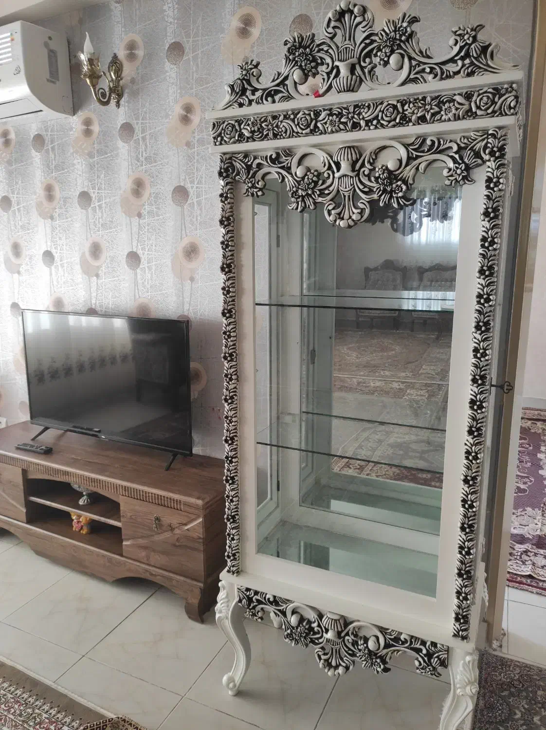 بوفه چوبی|بوفه، ویترین، کنسول|تبریز, |دیوار