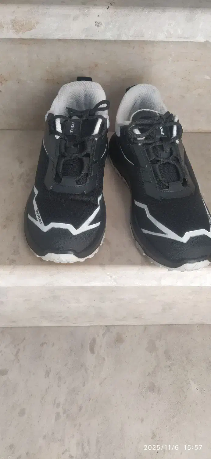 کتانی مردانه سایز۴۳|کیف، کفش، کمربند|محمدشهر, جعفرآباد|دیوار