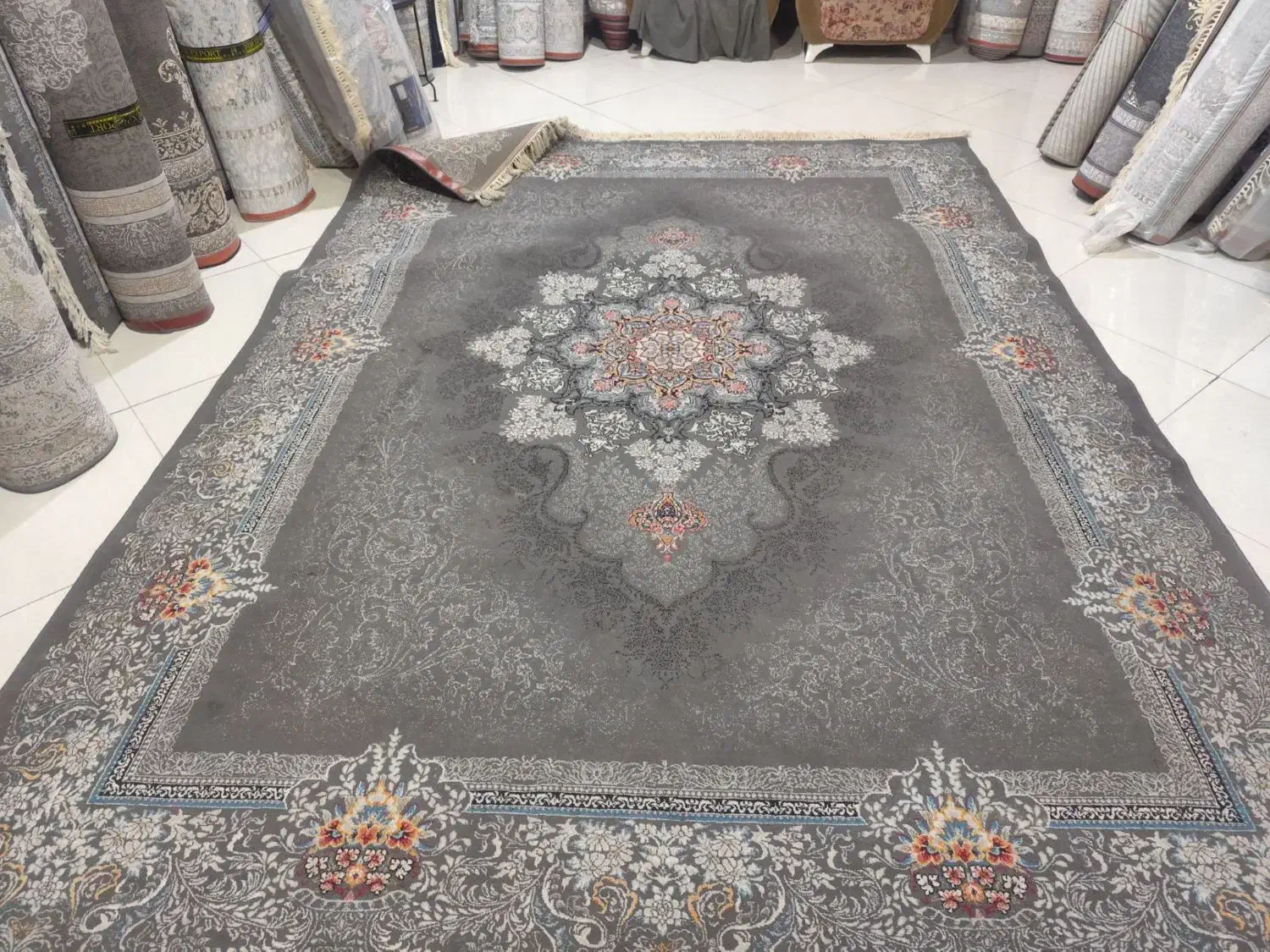 ۲تخته فرش ۹متری ۷۰۰شانه|فرش|قزوین, |دیوار