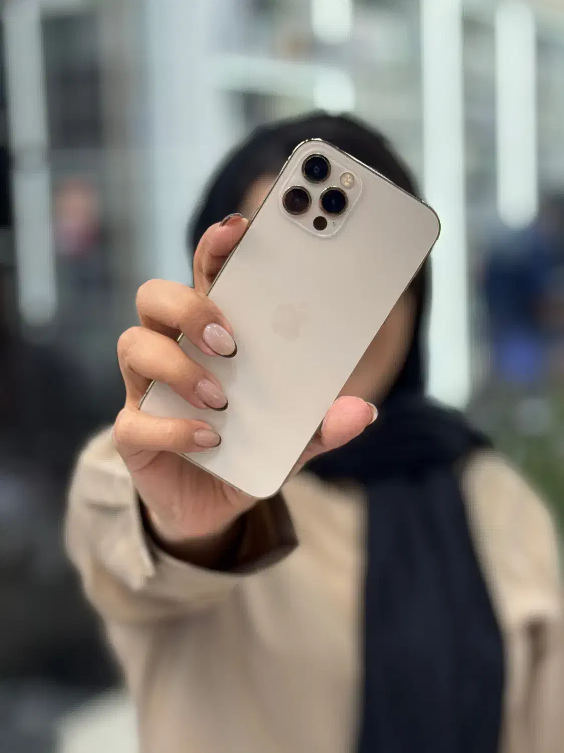 12 پرو طلایی/تر و تمیز،سالم و اقساطی|موبایل|اصفهان, مفتح|دیوار