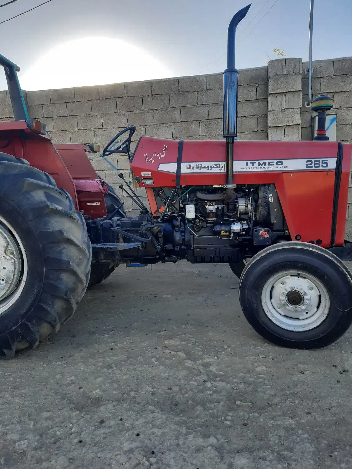 تراکتور ۲۸۵|خودرو سنگین|تویسرکان, |دیوار